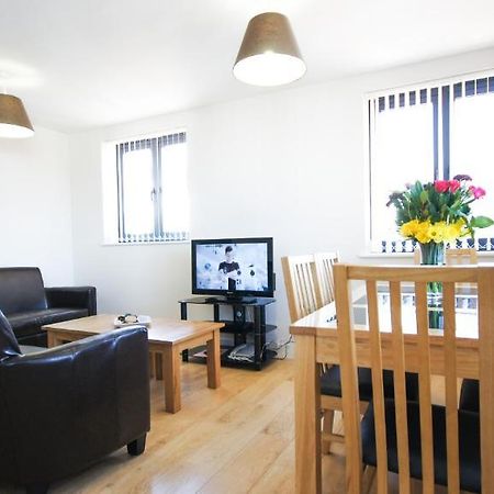 ครอมป์ตัน เฮ้าส์ อพาร์ทเมนท์ Apartment Edgware ภายนอก รูปภาพ