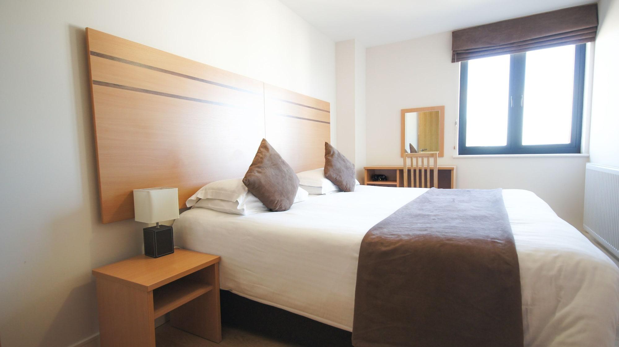 ครอมป์ตัน เฮ้าส์ อพาร์ทเมนท์ Apartment Edgware ภายนอก รูปภาพ