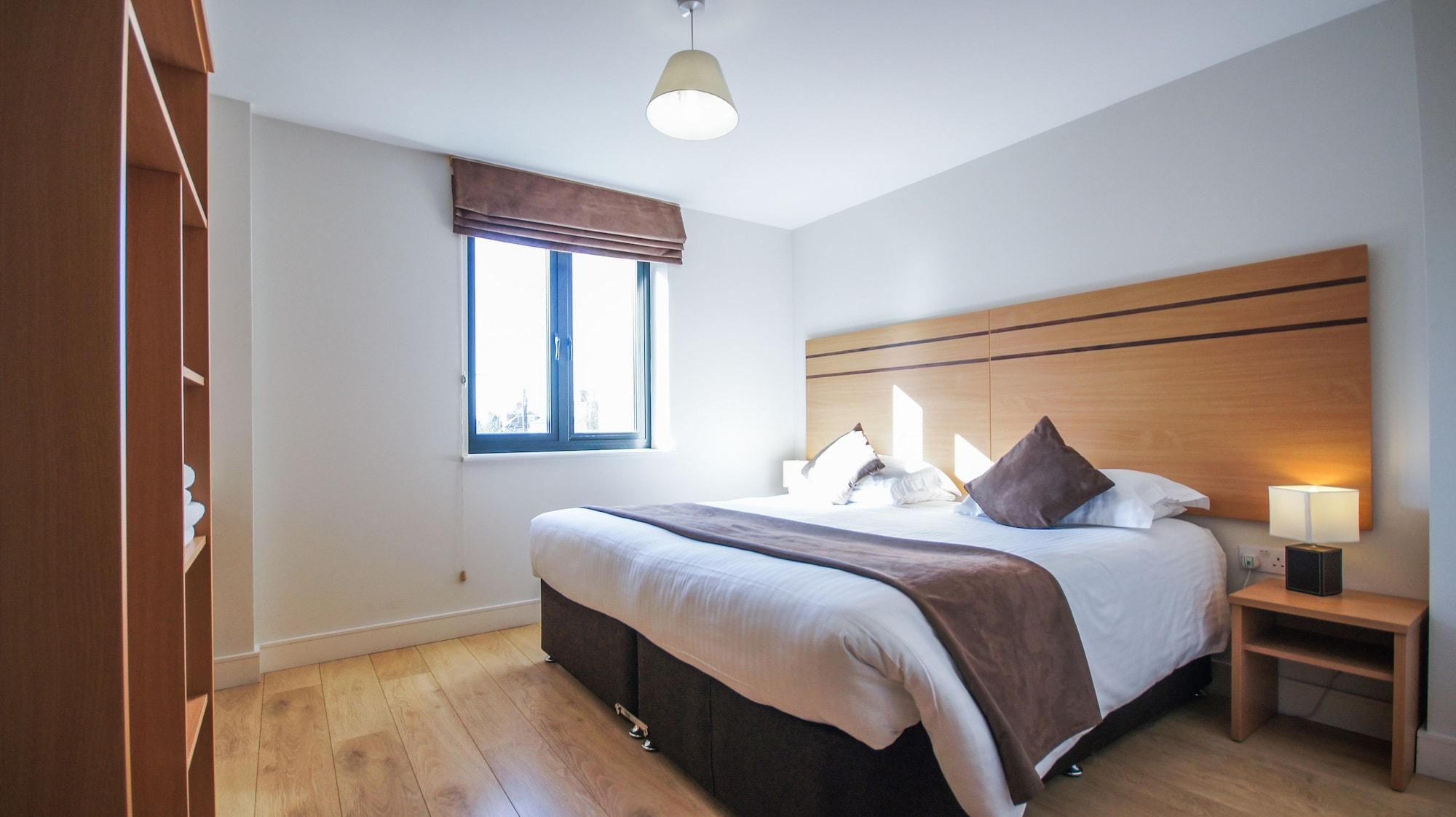 ครอมป์ตัน เฮ้าส์ อพาร์ทเมนท์ Apartment Edgware ภายนอก รูปภาพ