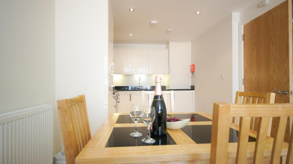 ครอมป์ตัน เฮ้าส์ อพาร์ทเมนท์ Apartment Edgware ภายนอก รูปภาพ